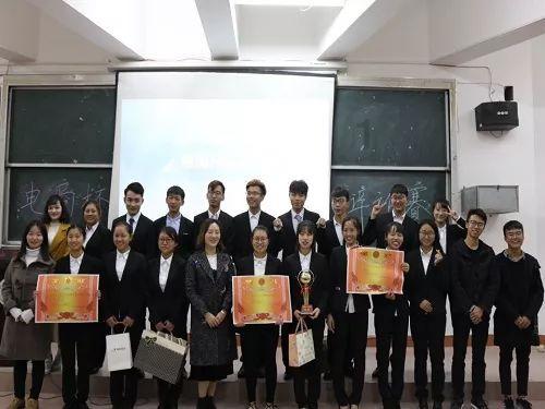 水浒传十大高手排名:鲁智深勉强挤进前十,谁是当之无愧的第一?
